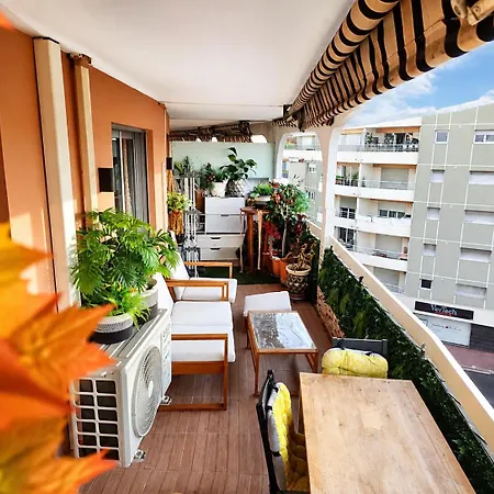 Apartment Bel Au Centre D'antibes, Superbe Terrasse Et Plages A Pied Antibes